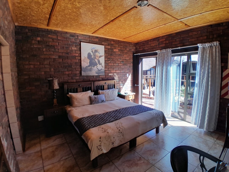 10 Bedroom Property for Sale in Kathu Northern Cape